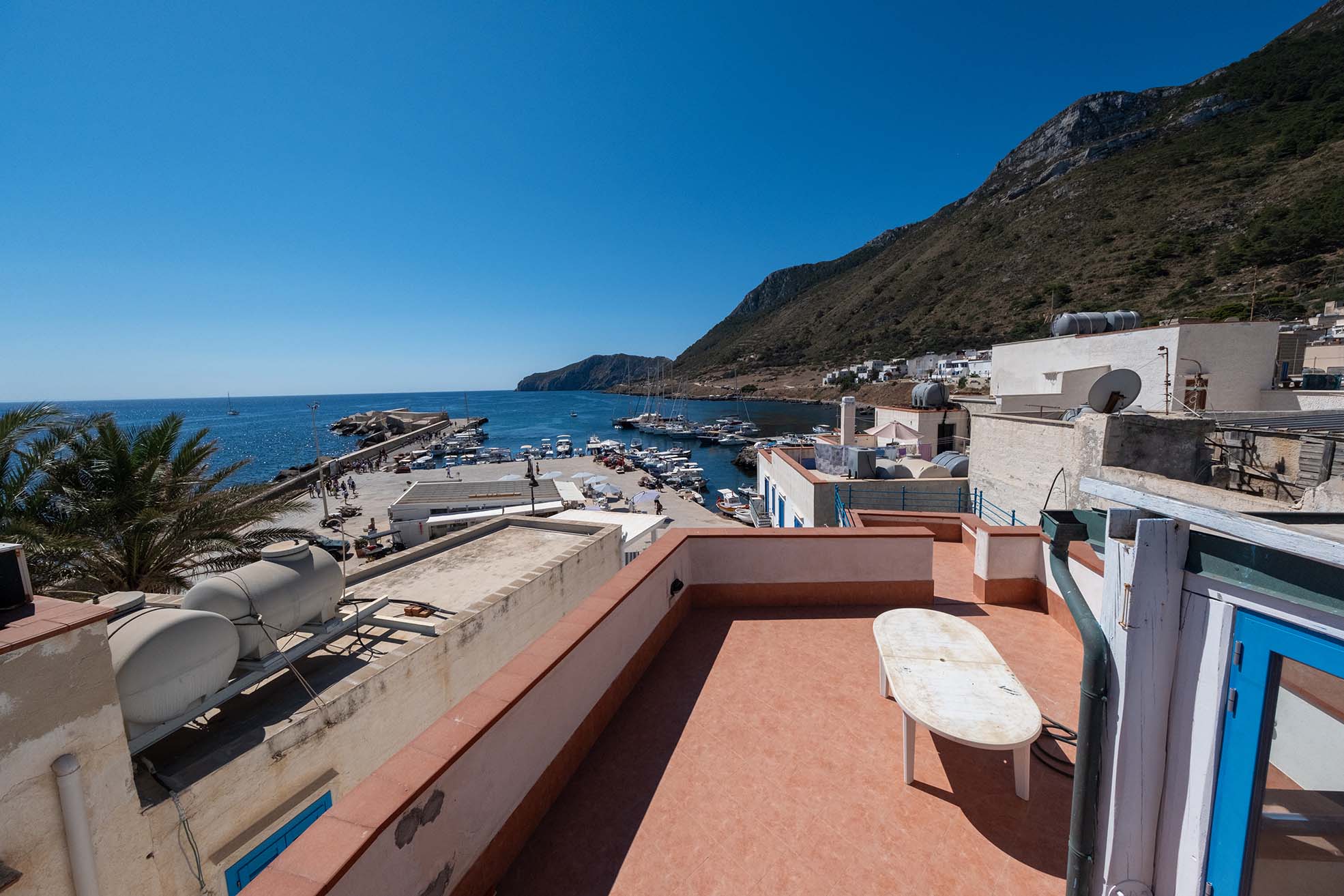 Marettimo casa indipendente con terrazza vista mare